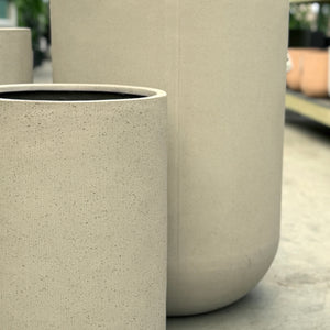 Northcote Pottery Altus U Pot Beige Close Up pot planters