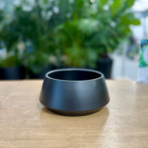Black planter bowl tapered 