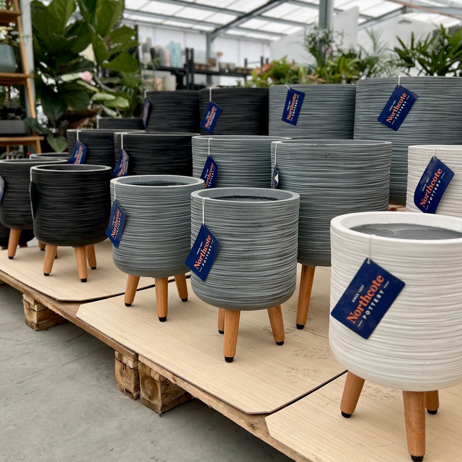 Sirroco Tripod Pots  in Varying Colours from Northcote Pottery
